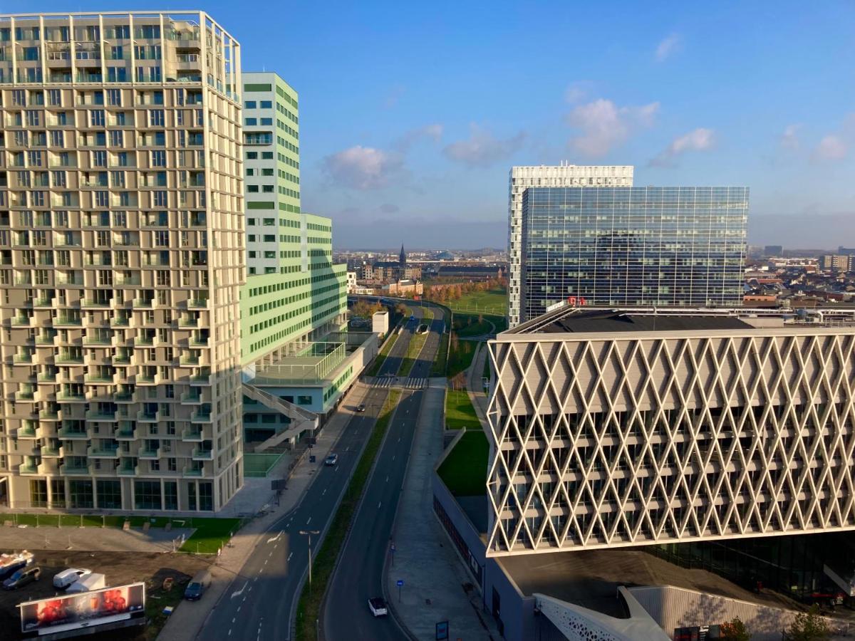 London Tower Apartments - Антверпен Екстериор снимка